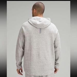 Lululemon hoodie size medium Men’s